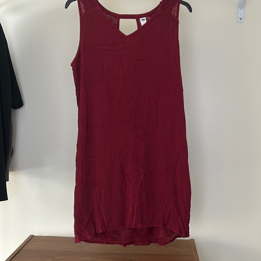 Maroon Old Navy dress with open back.